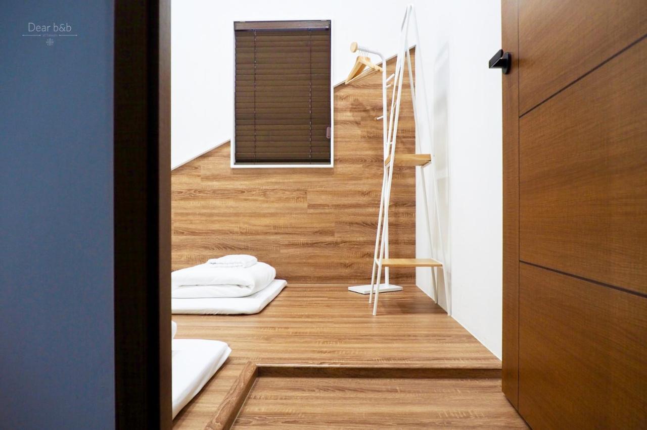 N Joy Takao Hostel Kaohsiung Bagian luar foto